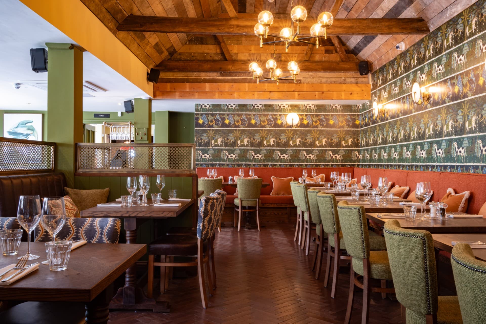 the-rising-sun-reading-the-restaurant
